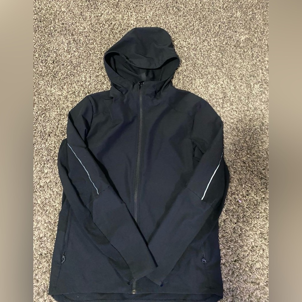 lululemon men’s jacket